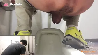 JP Toilet Spy Shitting 51