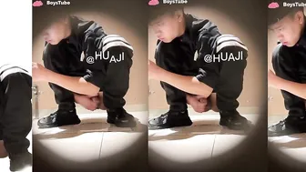 Spy jerking in squat toilet 2