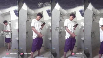 Chinese college student caught wanking in dorm toilet 15