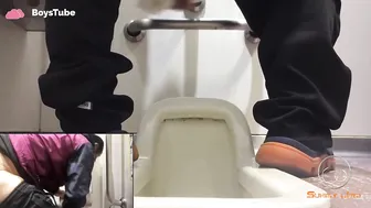 JP Toilet Spy Shitting