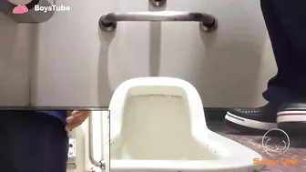JP Toilet Spy Shitting 27