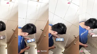 Chinese college student caught wanking in dorm toilet 26