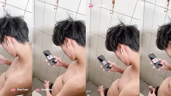 Chinese college student caught wanking in dorm toilet 41