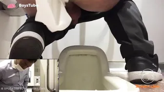 JP Toilet Spy Shitting 142