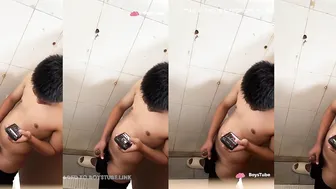 Chinese college student caught wanking in dorm toilet 52