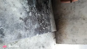 Spy on Chinese public toilets 2