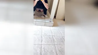 Chinese doorless squat toilet 22