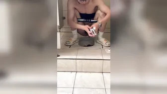 Chinese doorless squat toilet 41