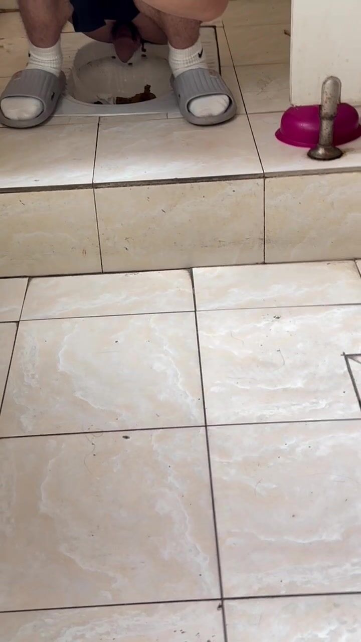 Chinese doorless squat toilet 48