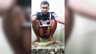 Indonesian Daddy Shits