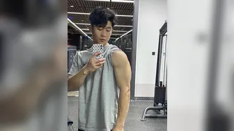 Chinese str8 student shitting 2