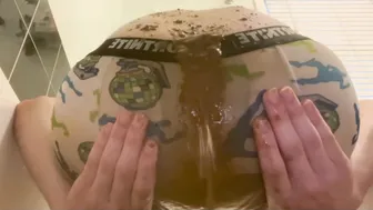 Panty diarrhea