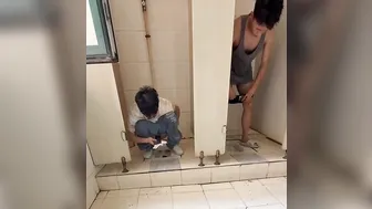 Chinese doorless squat toilet 63