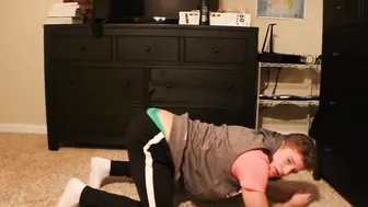 Twink farts