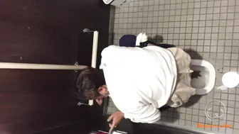 Japanese squat toilets 48
