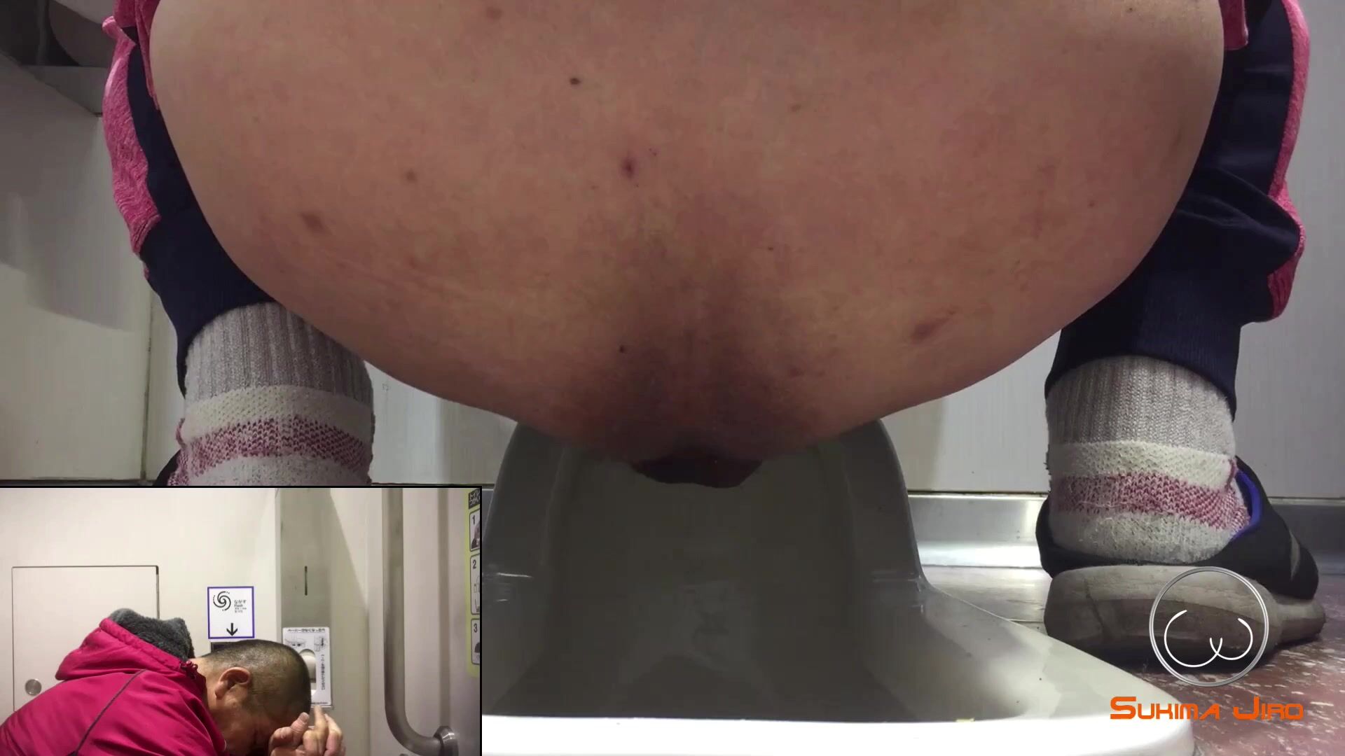 Japanese squat toilets 54