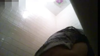 Japanese squat toilets 62