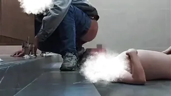 Public Toilet Feeder