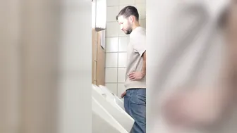 Spy Urinal