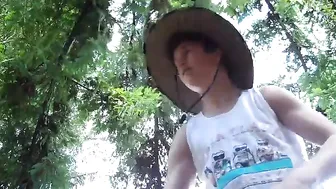 Poo Cam