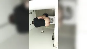 Another Hover Shit and Wipe