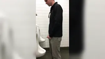 Hot Cutie Piss