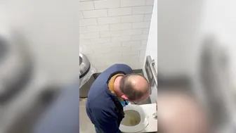 Spy Piss & Fart
