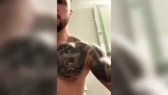 Great looking guy shitting for the camera
