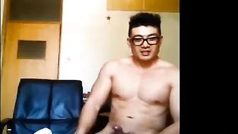 肌肉帅哥masturbation