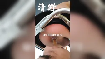 是要这个角度吗？憋了大半个月的傻狗，一躺下就大口吞咽！