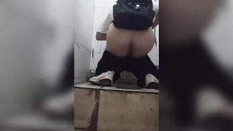 boy urgent diarrhea