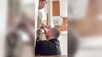 Beefy Military Dad fvcks a guy's mouth