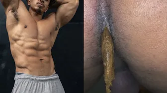 Popular str8 fitness INFLUENCER pees & poops