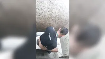 Toilet 4