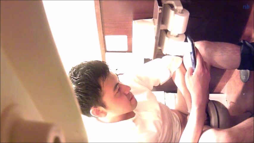 Japanese Guy Shitting and Pissing (Two Cam Views)