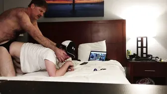 Hairy Daddy really enjoys that warm male hole