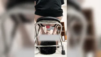 吃爽了！马桶对嘴直接拉，吃干净清理干净直接做地铁回家！满足了