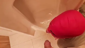 Sub Urinal